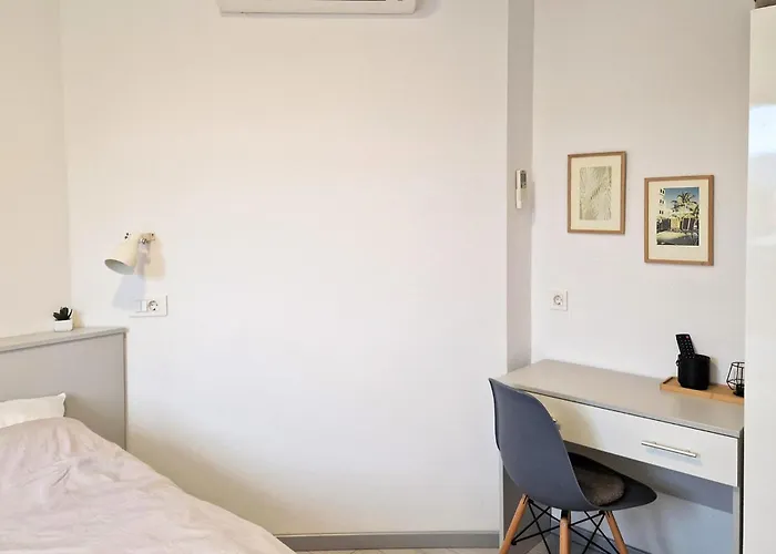 2 Bedroom Beautiful In Rab * Rab Town